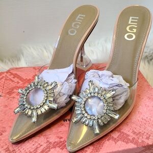 NWOT-EGO-MIDNIGHT DIAMANTE DETAIL PERSPEX CLEAR HEEL  NUDE 7
